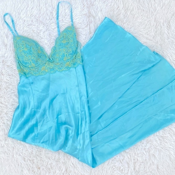 Victoria’s Secret vintage maxi slip - Picture 6 of 9